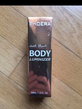 Just Glow Body Luminizer Glistening Bronze 1 Floz Lightweight All Over Glow